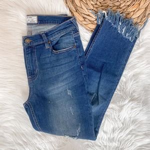 Free People Great Heights Frayed Skinny Jeans 29